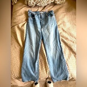 Levi Strauss & Co Ribcage Straight Ankle Jeans